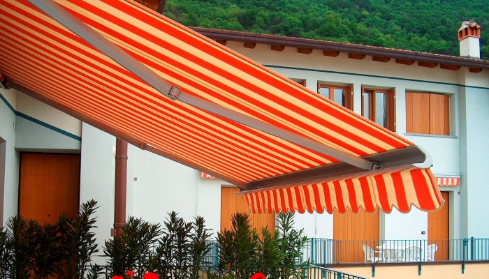 Copertine retractabile baumax
