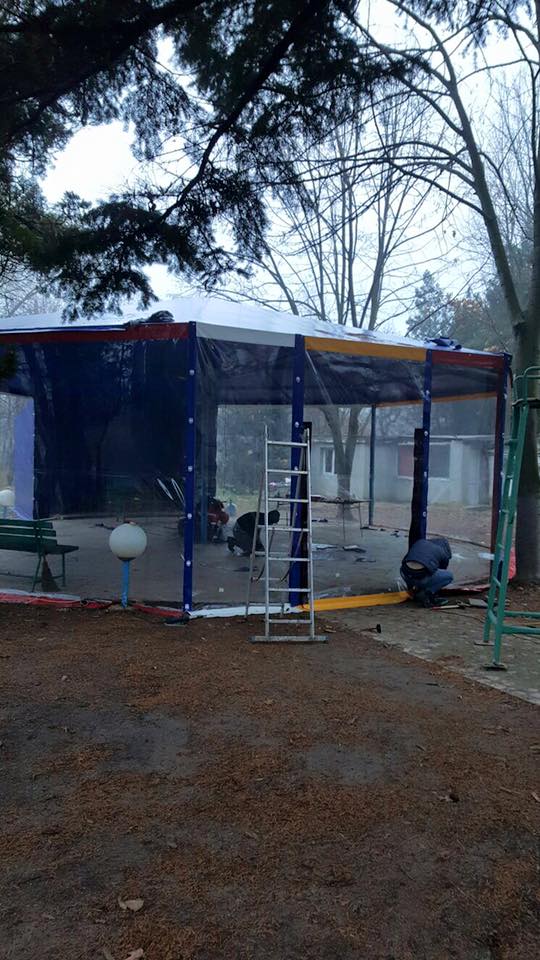 Folie transparenta foisor pret