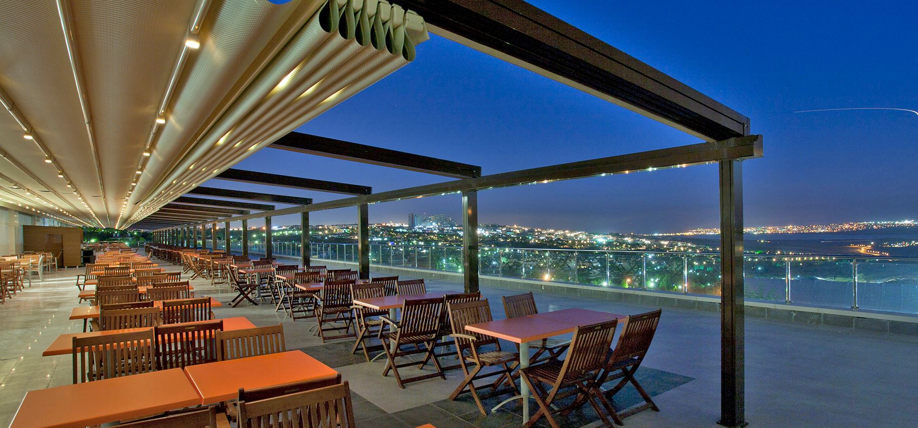 Pergole retractabile terase