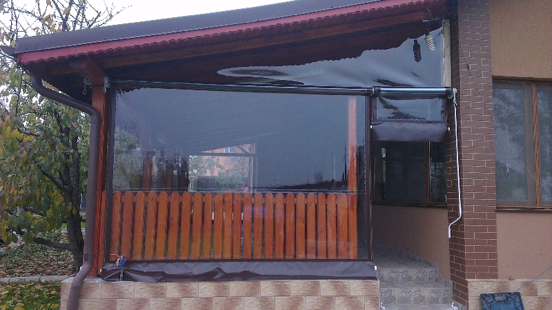 Rulouri transparente ieftine