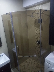 Cabine de dus din sticla, usi batante
