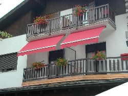 Copertine retractabile praktiker