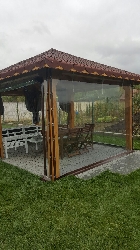 Plastic transparent cu bride pentru terase