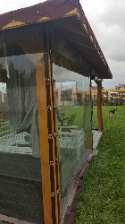PVC transparent special pentru a proteja foisoarele si terasele
