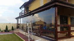 Inchidere terasa cu folie transparenta , prindere cu capse si bride